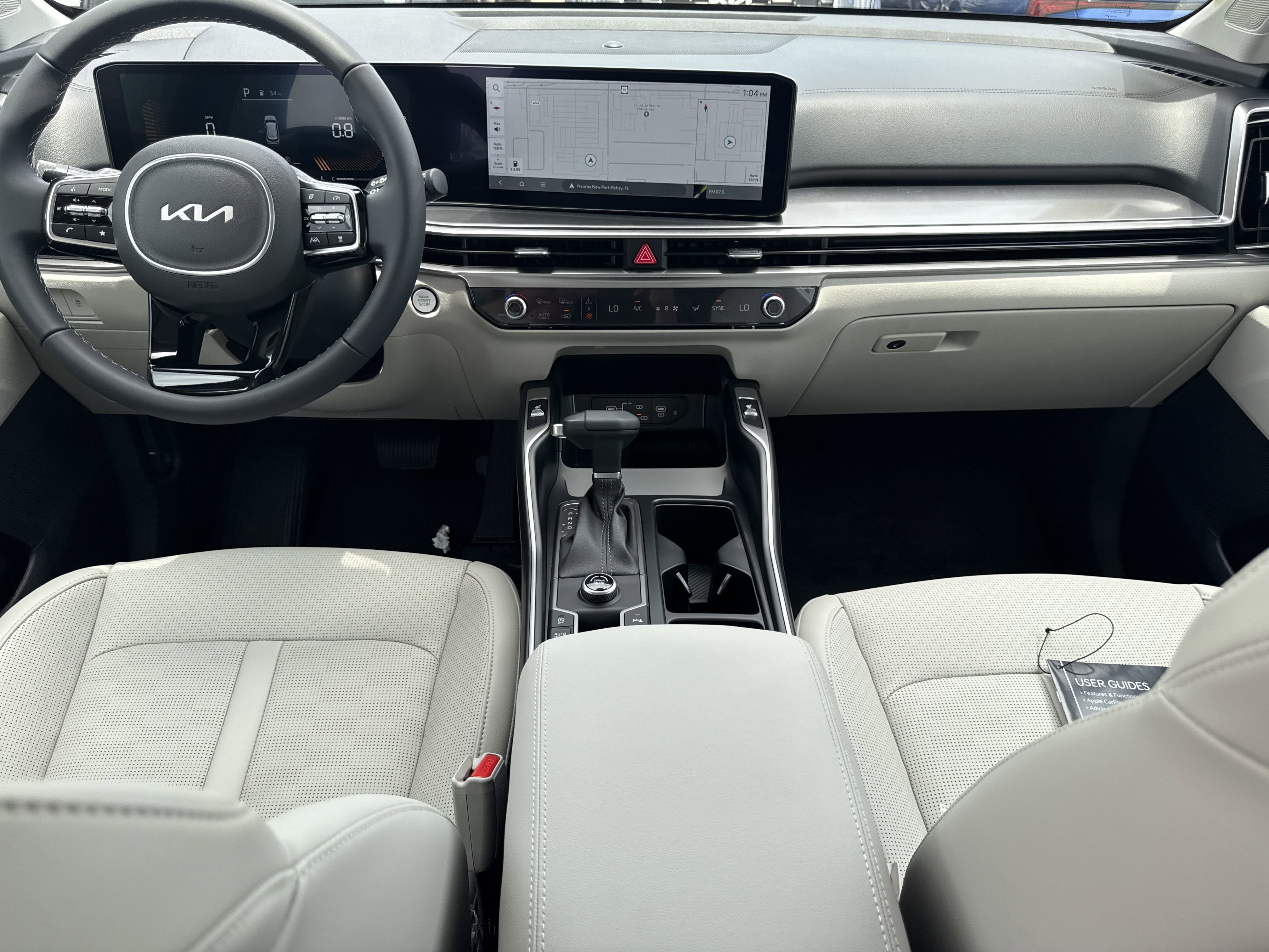 Vehicle image 15 of 34