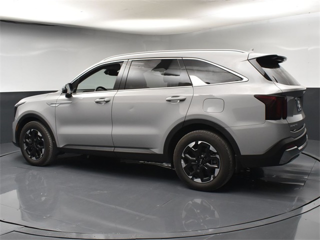 Vehicle image 20 of 49