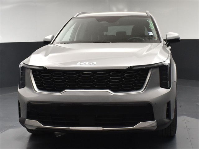 Vehicle image 5 of 49