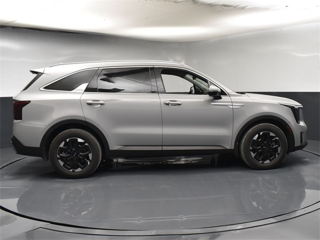 Vehicle image 12 of 49