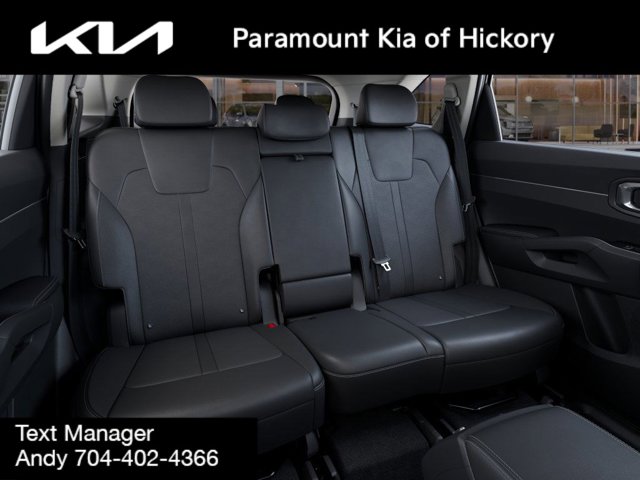 Vehicle image 16 of 27