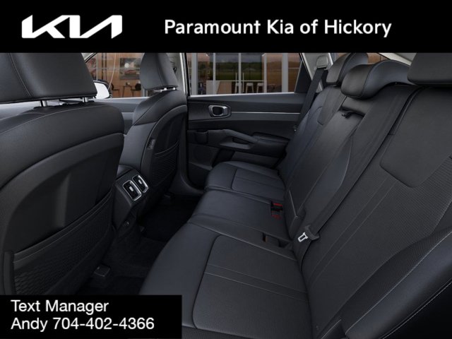Vehicle image 18 of 27