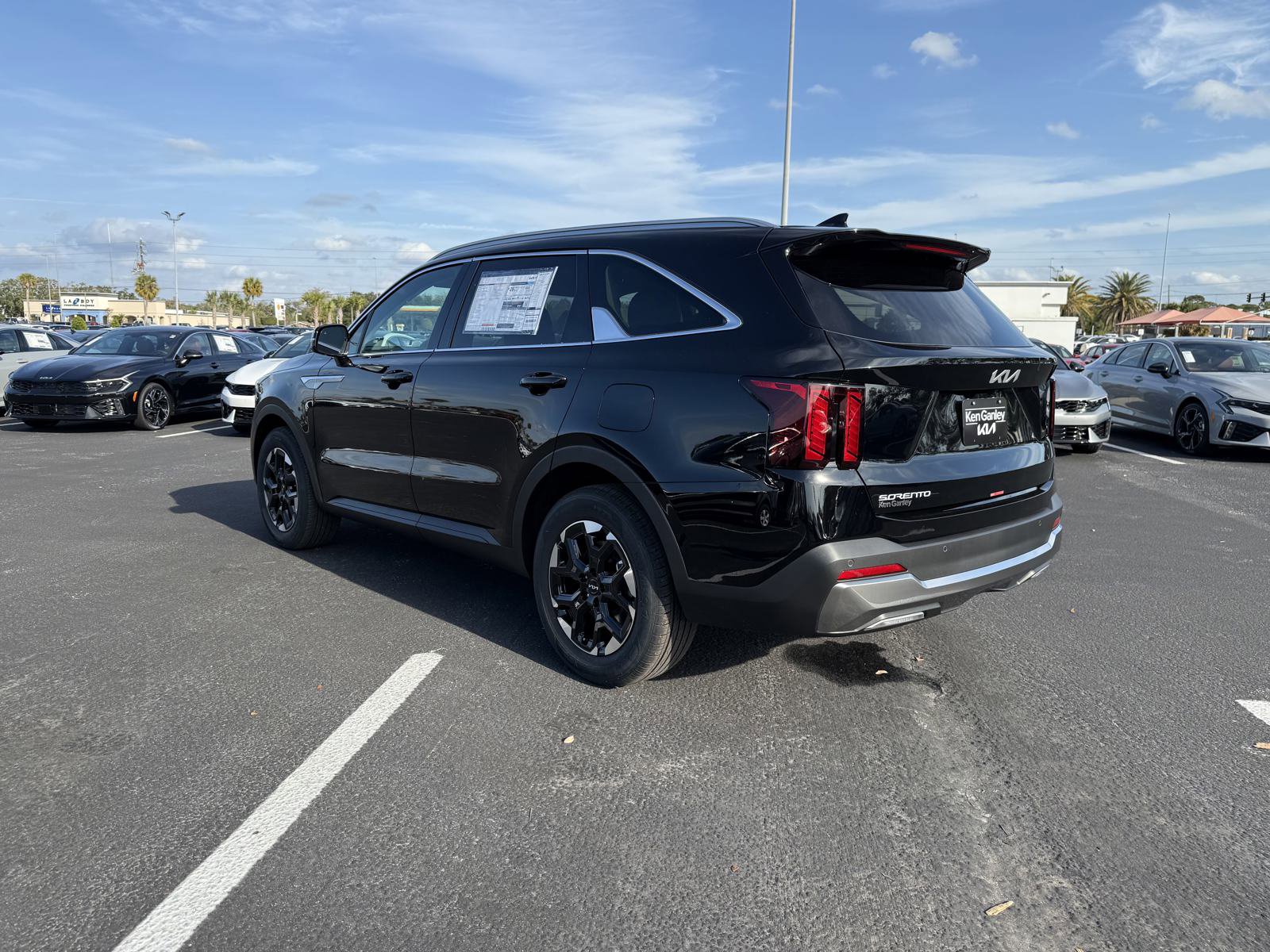 Vehicle image 8 of 36