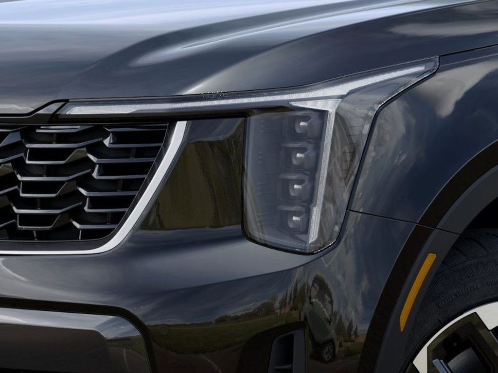Vehicle image 11 of 27