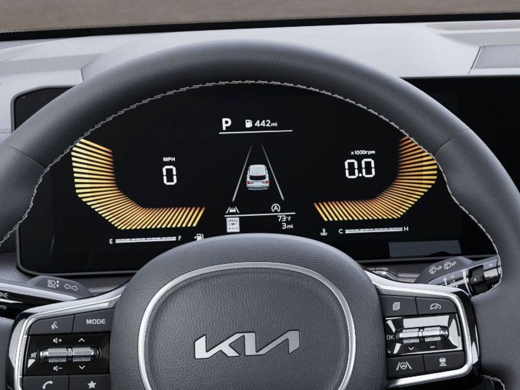 Vehicle image 21 of 27