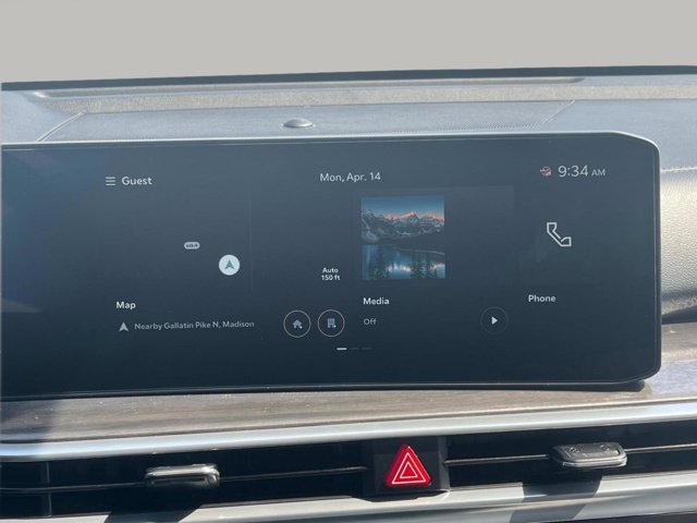 Vehicle image 15 of 38