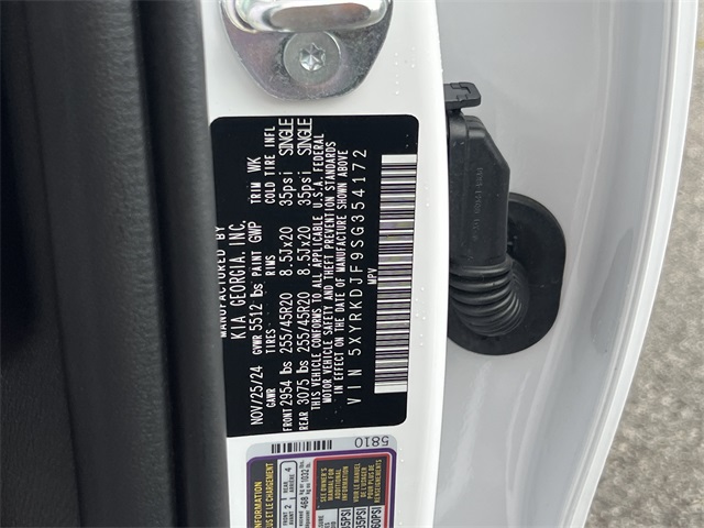 Vehicle image 36 of 43
