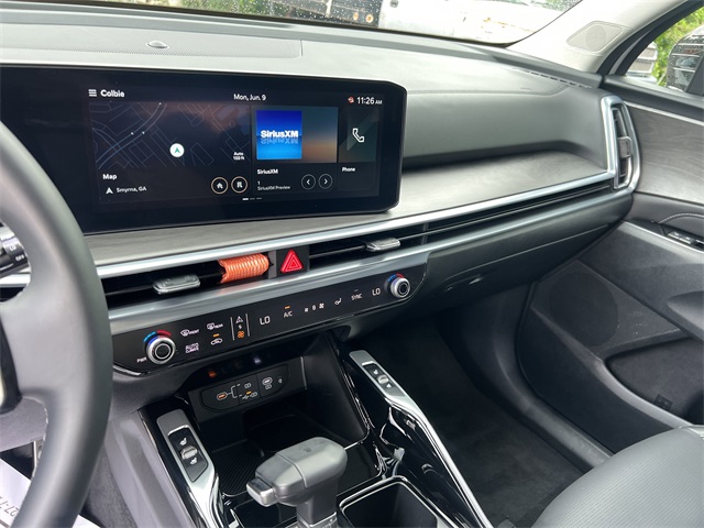 Vehicle image 29 of 43
