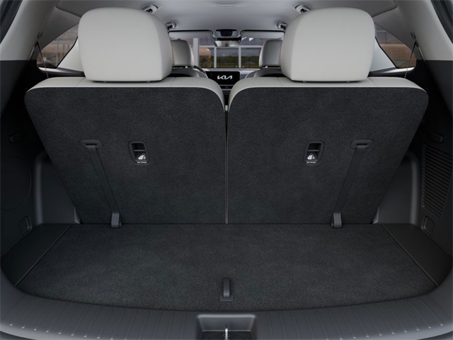 Vehicle image 19 of 27