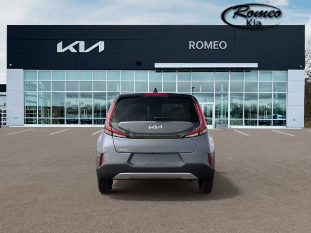 Vehicle image 7 of 27