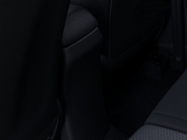 Vehicle image 17 of 27