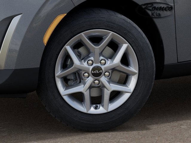 Vehicle image 10 of 27