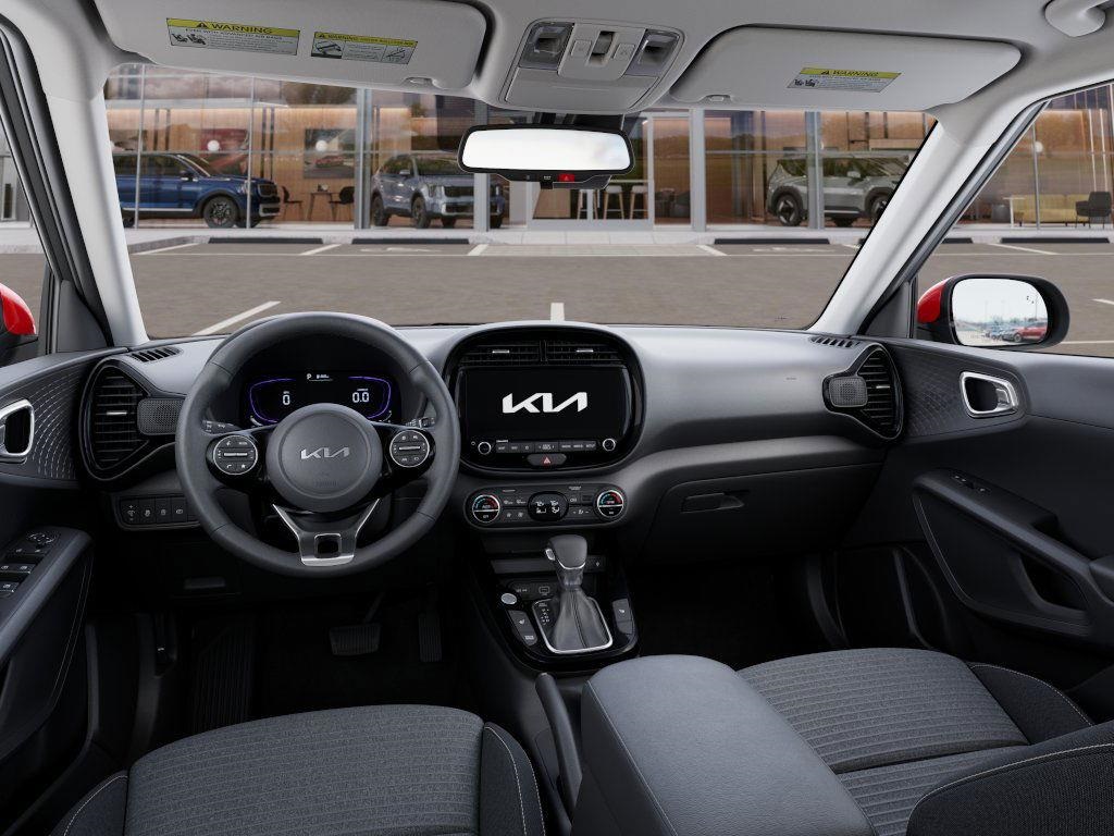 Vehicle image 17 of 27