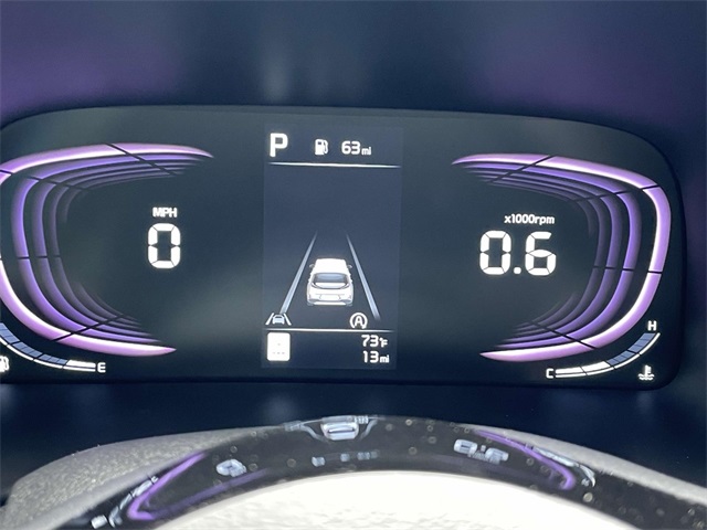 Vehicle image 29 of 37