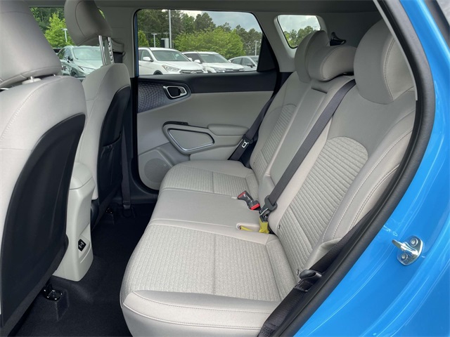 Vehicle image 12 of 37