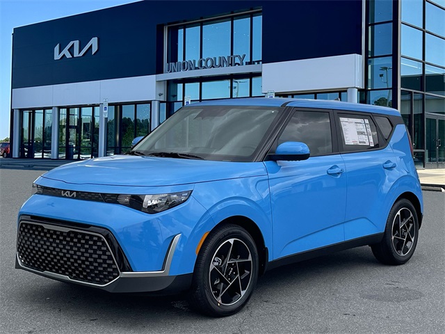 Vehicle image 1 of 37