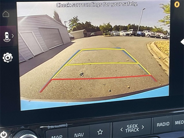 Vehicle image 10 of 37