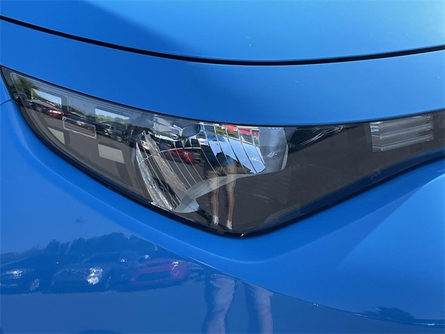 Vehicle image 16 of 37