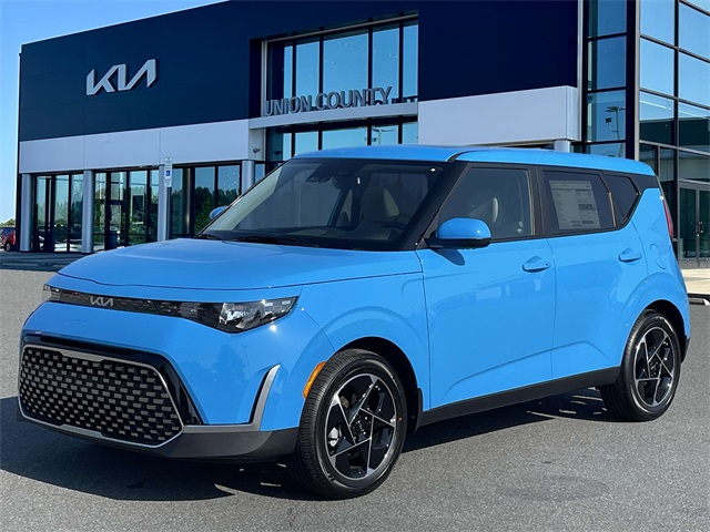 Vehicle image 1 of 37