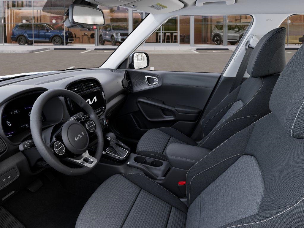 Vehicle image 18 of 27