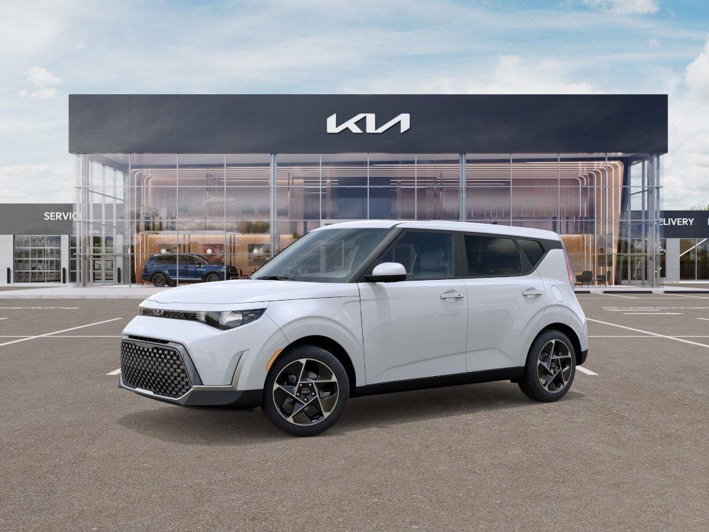 Vehicle image 2 of 27