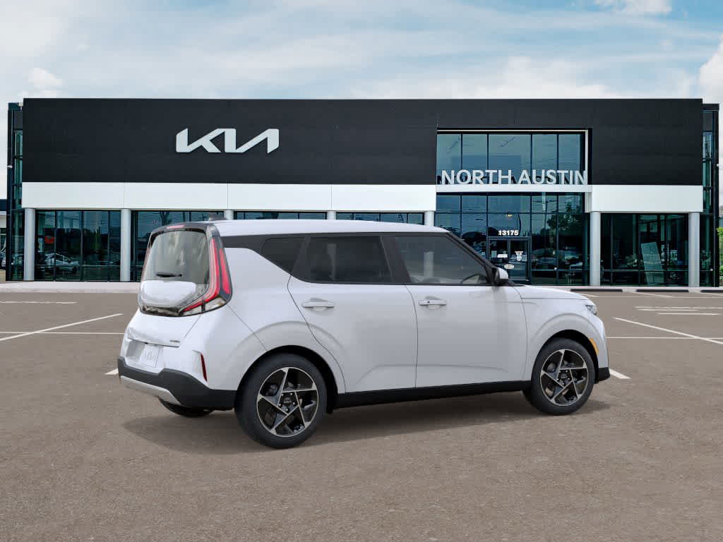 2025 Kia Soul EX Image 6 of 27