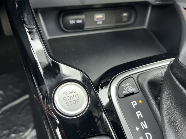 2025 Kia Soul EX Image 30 of 33