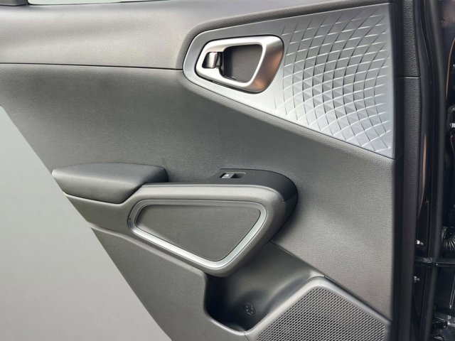 2025 Kia Soul EX Image 22 of 33