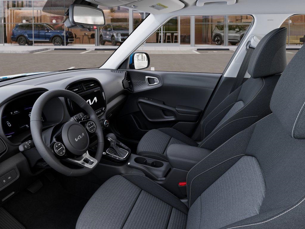Vehicle image 18 of 27