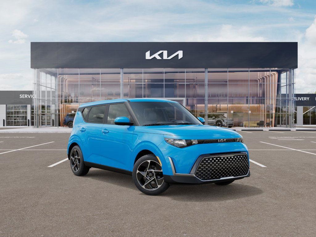 Vehicle image 4 of 27