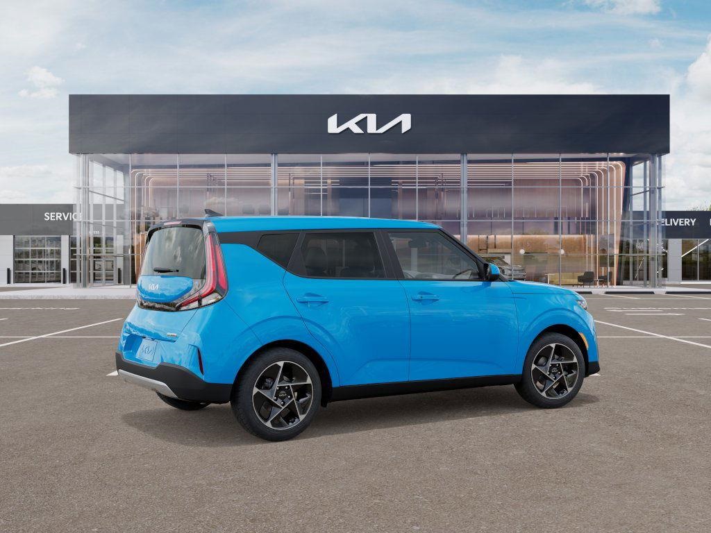 Vehicle image 6 of 27