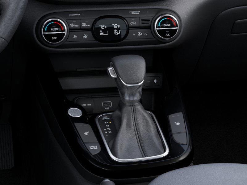 Vehicle image 21 of 27