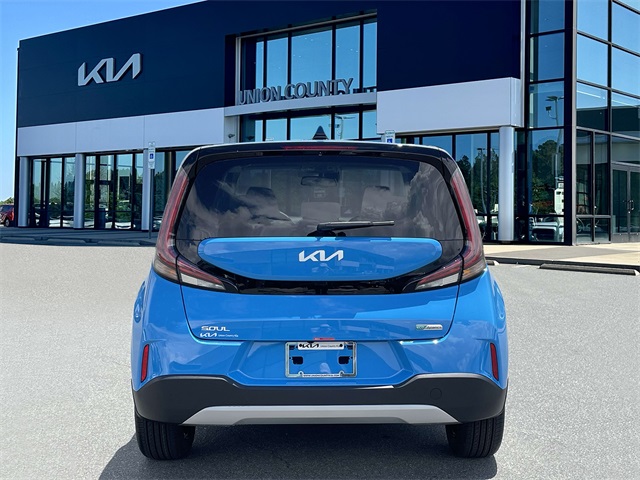 Vehicle image 5 of 37