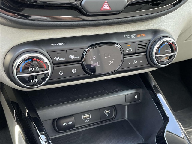 Vehicle image 34 of 37