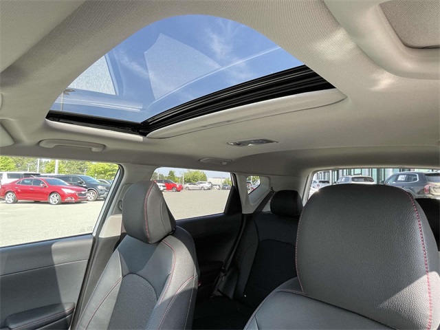 Vehicle image 10 of 43