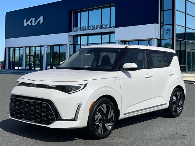 Vehicle image 1 of 43