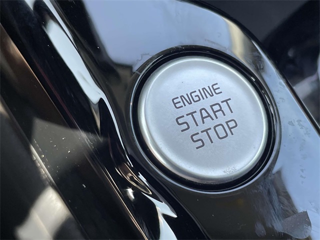 Vehicle image 36 of 43