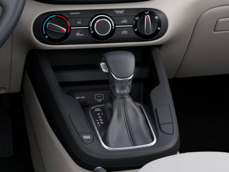 Vehicle image 23 of 36