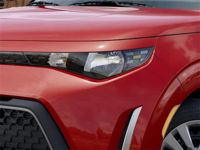 Vehicle image 20 of 28