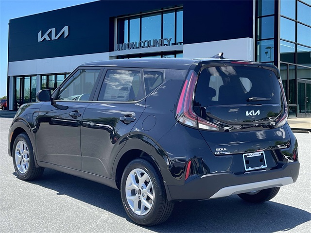 Vehicle image 6 of 35