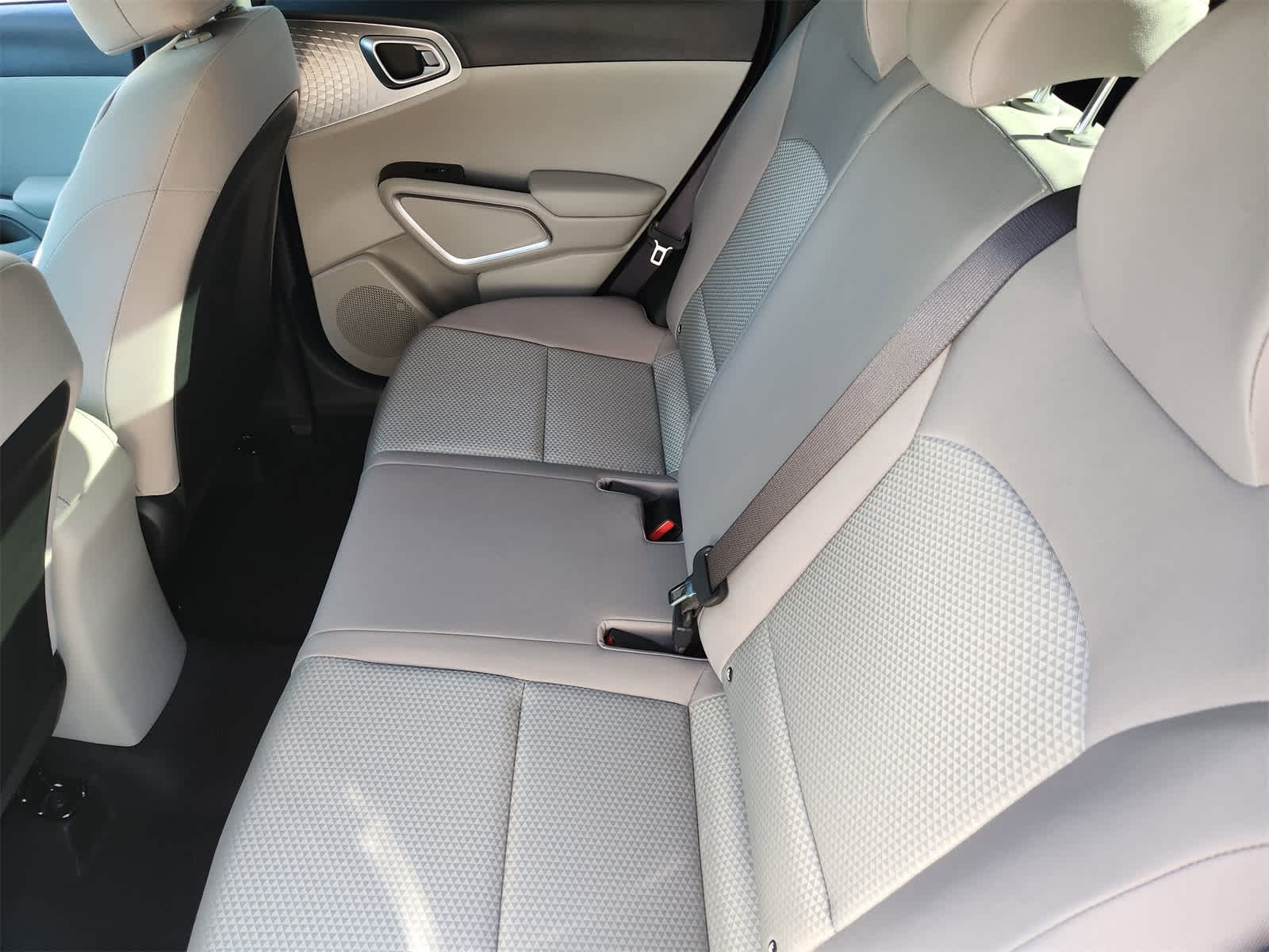 2025 Kia Soul LX Image 10 of 30