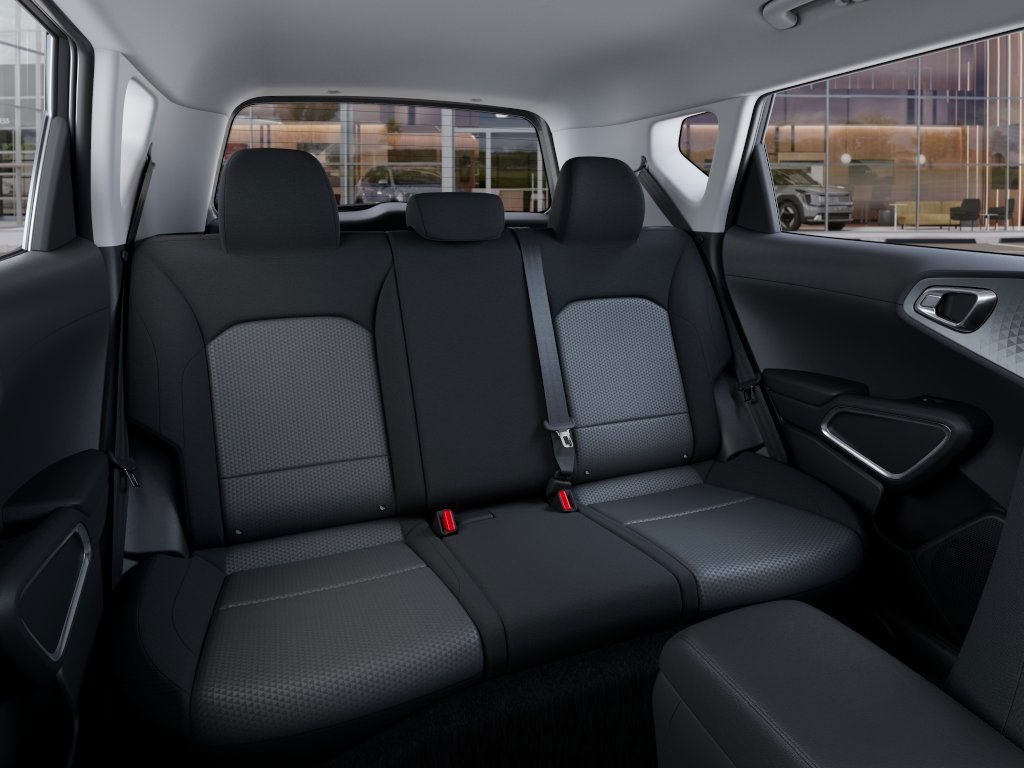 2025 Kia Soul LX Image 12 of 27