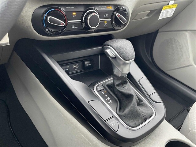 2025 Kia Soul LX Image 17 of 20