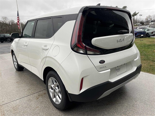 2025 Kia Soul LX Image 7 of 20