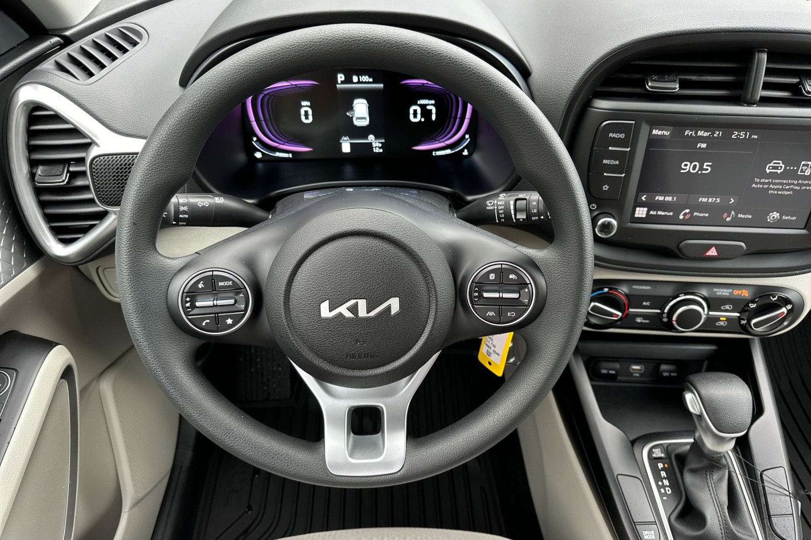 Vehicle image 10 of 20