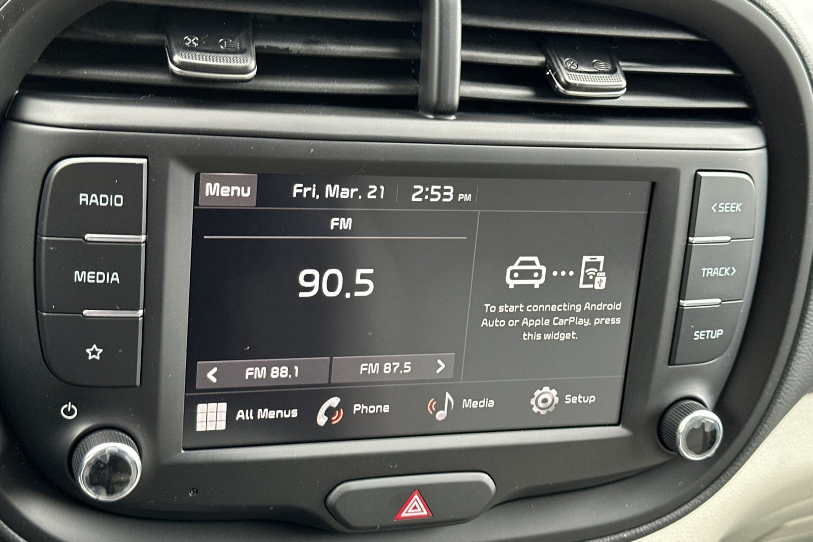 Vehicle image 14 of 20