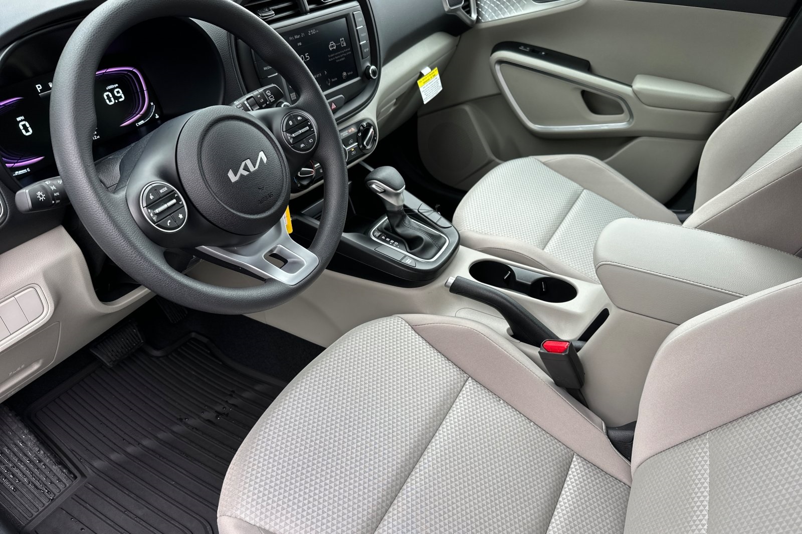 Vehicle image 6 of 20
