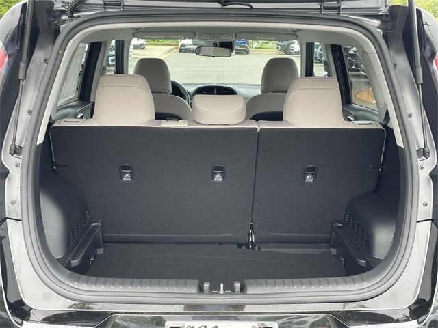 Vehicle image 12 of 35