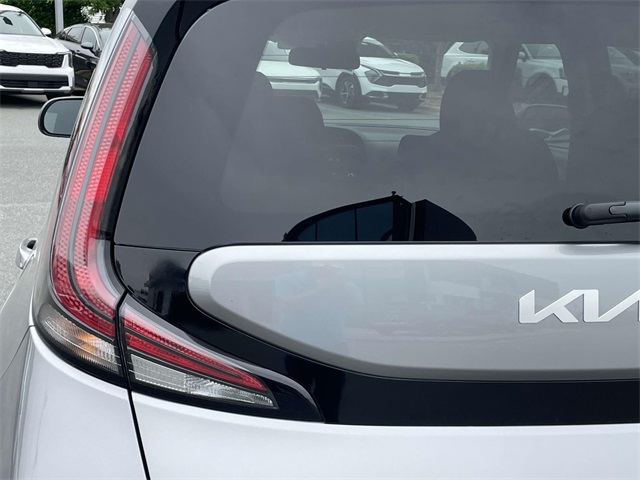 Vehicle image 16 of 35