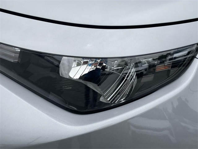 Vehicle image 15 of 35